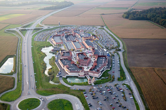 Roppenheim, Style outlet center im Bundesland Bas-Rhin, Frankreich von oben