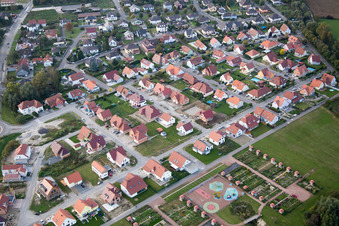 Beinheim im Bundesland Bas-Rhin, Frankreich von oben gesehen