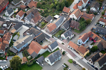 Beinheim im Bundesland Bas-Rhin, Frankreich von einer Drohne aus