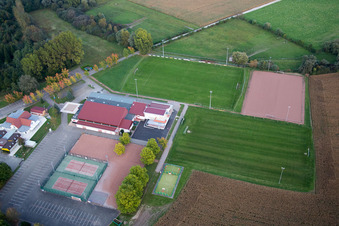 Beinheim, perfekter Aussenlandeplatz in der CTR im Bundesland Bas-Rhin, Frankreich