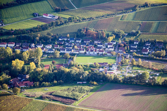 Ortsteil Ingenheim in Billigheim-Ingenheim im Bundesland Rheinland-Pfalz, Deutschland aus der Vogelperspektive