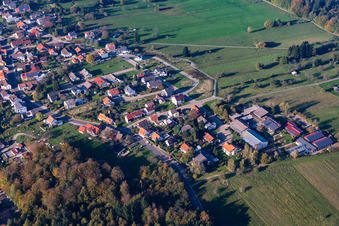 Luftaufnahme von Ortsteil Freiolsheim in Gaggenau im Bundesland Baden-Württemberg, Deutschland