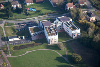 Soultz-sous-Forêts im Bundesland Bas-Rhin, Frankreich von einer Drohne aus