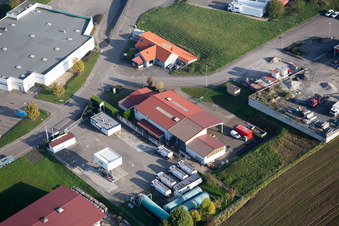 Schrägluftbild von Hohwiller im Bundesland Bas-Rhin, Frankreich