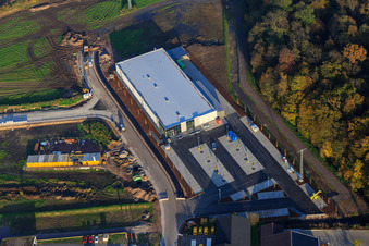 ALDI und EDEKA in der Lauterburger Straße in Kandel im Bundesland Rheinland-Pfalz, Deutschland aus der Luft