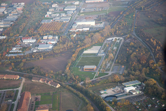 Schrägluftbild von Landau in der Pfalz im Bundesland Rheinland-Pfalz, Deutschland