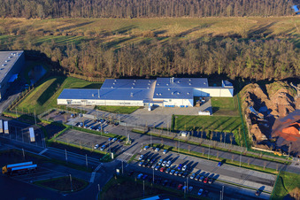 Gewerbegebiet Horst, Alfa Aesar GmbH im Ortsteil Minderslachen in Kandel im Bundesland Rheinland-Pfalz, Deutschland von einer Drohne aus