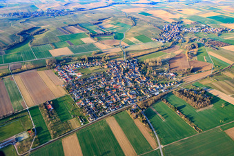Dorfübersicht im Winter aus Norden in Barbelroth im Bundesland Rheinland-Pfalz, Deutschland