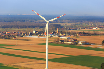 Minfelder Windpark im Bundesland Rheinland-Pfalz, Deutschland vom Flugzeug aus