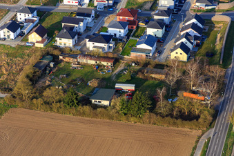 Speditionsgrundstück an der B427 in Minfeld im Bundesland Rheinland-Pfalz, Deutschland