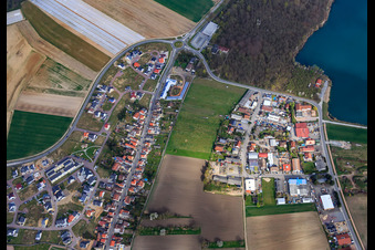 Gewerbegebiet in den Fahrgärten in Waldsee im Bundesland Rheinland-Pfalz, Deutschland