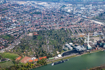 Ortsteil Neckarau in Mannheim im Bundesland Baden-Württemberg, Deutschland