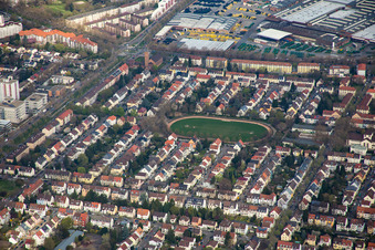 Sportplatz- Fussballplatz im Ortsteil Almenhof in Mannheim im Bundesland Baden-Württemberg, Deutschland