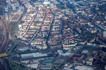Luftbild von Ortsteil Schwetzingerstadt in Mannheim im Bundesland Baden-Württemberg, Deutschland