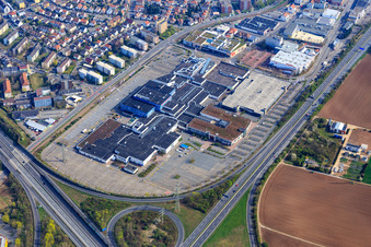 Rhein-Neckar-Zentrum am Viernheimer Kreuz im Bundesland Hessen, Deutschland