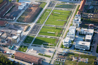 Landesgartenschau 2015 in Landau in der Pfalz im Bundesland Rheinland-Pfalz, Deutschland aus der Drohnenperspektive