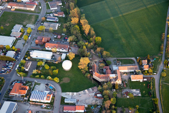 Im Altenschemel im Ortsteil Speyerdorf in Neustadt an der Weinstraße im Bundesland Rheinland-Pfalz, Deutschland