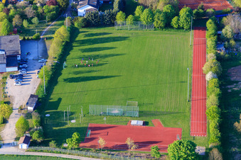Sportplätze mit Sportheim Alsheim im Bundesland Rheinland-Pfalz, Deutschland
