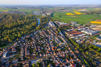 Rheinstr in Stockstadt am Rhein im Bundesland Hessen, Deutschland