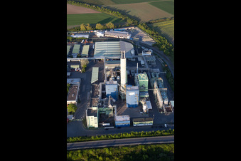 Luftaufnahme von Industrie- und Gewerbegebiet NO HIM in Biebesheim am Rhein im Bundesland Hessen, Deutschland