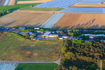 Serways Raststätte Alsbach West an der A5 im Ortsteil Sandwiese in Alsbach-Hähnlein im Bundesland Hessen, Deutschland