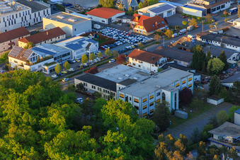 Industriegebiet Sandwiesen mit Laetus in Alsbach-Hähnlein im Bundesland Hessen, Deutschland aus der Luft
