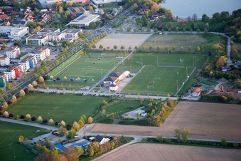 Ortsteil Auerbach in Bensheim im Bundesland Hessen, Deutschland von einer Drohne aus