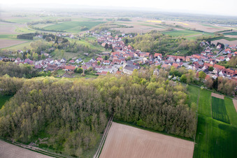 Neewiller-près-Lauterbourg im Bundesland Bas-Rhin, Frankreich aus der Luft