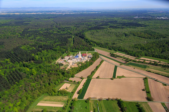 Palatinum Landschafts u. Gartendesign in Hagenbach im Bundesland Rheinland-Pfalz, Deutschland aus der Luft betrachtet