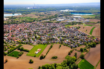 Luftbild von Stadtübersicht aus Westen in Hagenbach im Bundesland Rheinland-Pfalz, Deutschland