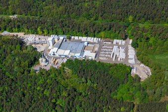 Kalksandsteinwerke Schencking GmbH & Co. KG, Werk Bienwald im Ortsteil Büchelberg in Wörth am Rhein im Bundesland Rheinland-Pfalz, Deutschland aus der Luft