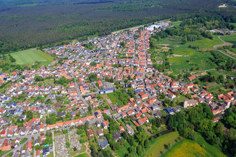 Ortsübersicht aus Süden in Berg im Bundesland Rheinland-Pfalz, Deutschland