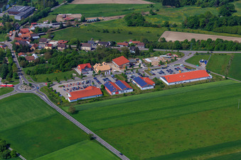 Marktzentrum Mühläcker im Ortsteil Neulauterburg in Berg im Bundesland Rheinland-Pfalz, Deutschland