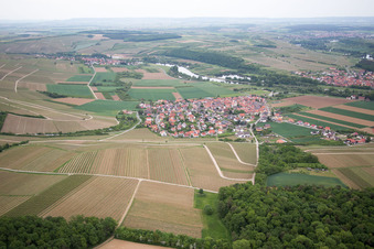 Ortsteil Untereisenheim in Eisenheim im Bundesland Bayern, Deutschland