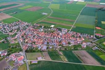Luftbild von Ortsteil Herlheim in Kolitzheim im Bundesland Bayern, Deutschland
