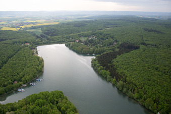 Ellertshäuser See im Ortsteil Altenmünster in Stadtlauringen im Bundesland Bayern, Deutschland von oben