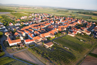 Lindach, die versteckte Perle in Kolitzheim im Bundesland Bayern, Deutschland