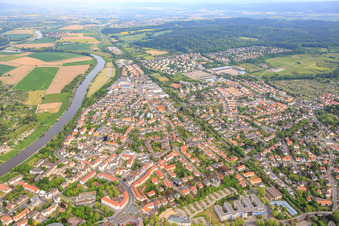 Schlachthofstraße und B83 an der Weser in Hameln im Bundesland Niedersachsen, Deutschland