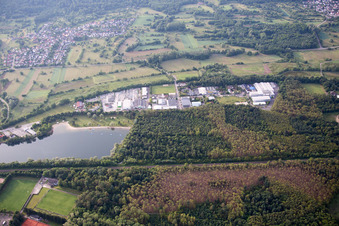 Luftaufnahme von Ortsteil Bruchhausen in Ettlingen im Bundesland Baden-Württemberg, Deutschland