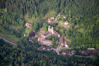 Gebäudekomplex des Klosters Klosterruine im Ortsteil Frauenalb in Marxzell im Ortsteil Schielberg im Bundesland Baden-Württemberg, Deutschland