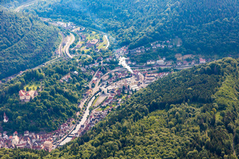 Herbstreith & Fox GmbH & Co. KG Pektin-Fabriken im Enztal in Neuenbürg im Bundesland Baden-Württemberg, Deutschland