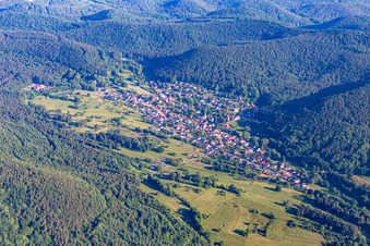 Birkenhördt im Bundesland Rheinland-Pfalz, Deutschland von oben