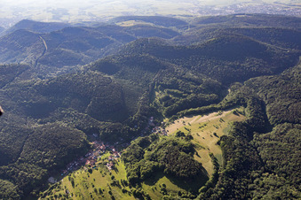 Luftaufnahme von Ortsteil Blankenborn in Bad Bergzabern im Bundesland Rheinland-Pfalz, Deutschland