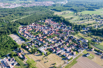 Luftbild von Dorfansicht in Schaffhouse-près-Seltz im Bundesland Bas-Rhin, Frankreich