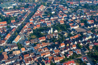 Kirchengebäude der Evangel. Kirche Wiesental im Ortsteil Wiesental in Waghäusel im Bundesland Baden-Württemberg, Deutschland