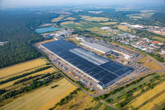 Schrägluftbild von Goodyear Dunlop Tyres Germany in Philippsburg im Bundesland Baden-Württemberg, Deutschland