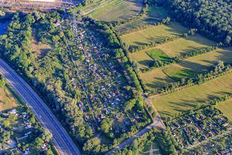 Kleingartenverein Am Kastanienbaum e. V. an der Südtangenete (B10) im Ortsteil Knielingen in Karlsruhe im Bundesland Baden-Württemberg, Deutschland