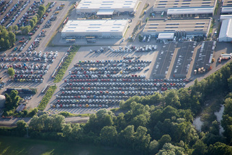 Wörth am Rhein, Daimler im Ortsteil Maximiliansau im Bundesland Rheinland-Pfalz, Deutschland
