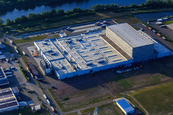 Pfälzer Erfrischungsgetränke GmbH in Wörth am Rhein im Bundesland Rheinland-Pfalz, Deutschland