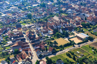 Bahnhofstraße x Hauptstr in Zeiskam im Bundesland Rheinland-Pfalz, Deutschland
